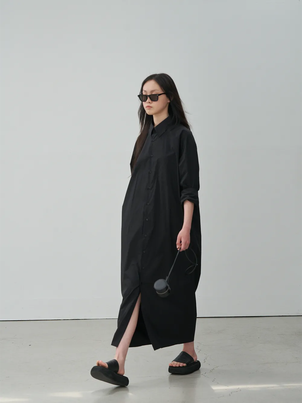 LONG-SLEEVE PETER SHIRT DRESS (BLACK)