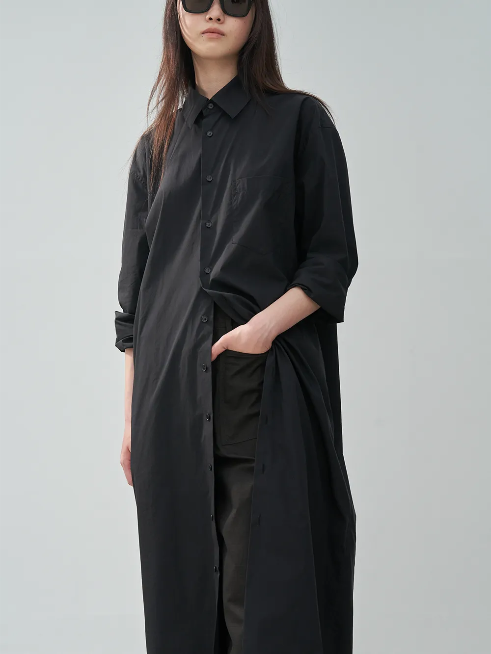 LONG-SLEEVE PETER SHIRT DRESS (BLACK)