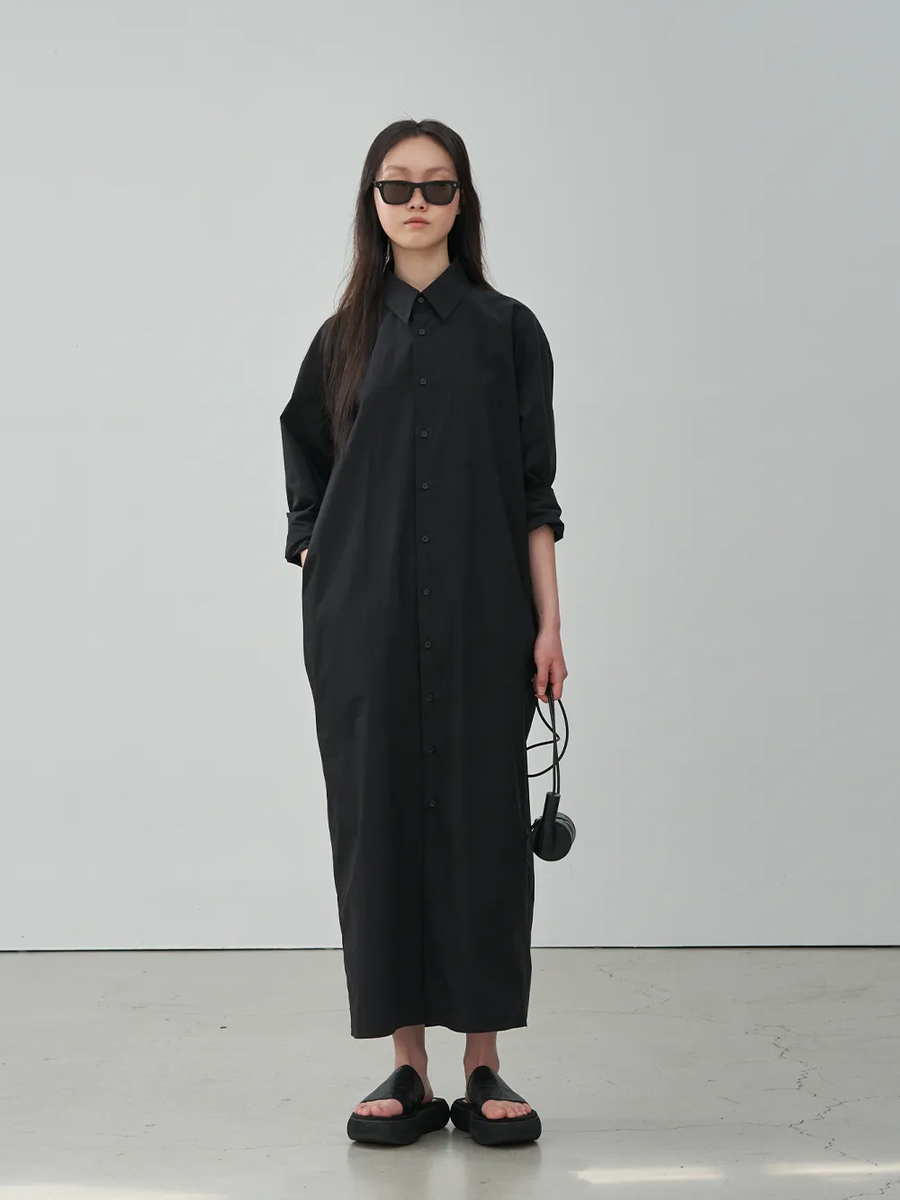 LONG-SLEEVE PETER SHIRT DRESS (BLACK)